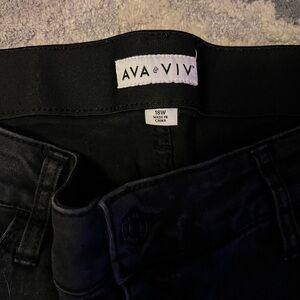 18W black pants with stretch waist band